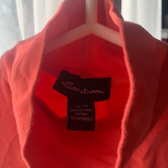 Miss mamas turtleneck top - Picture 11 of 11